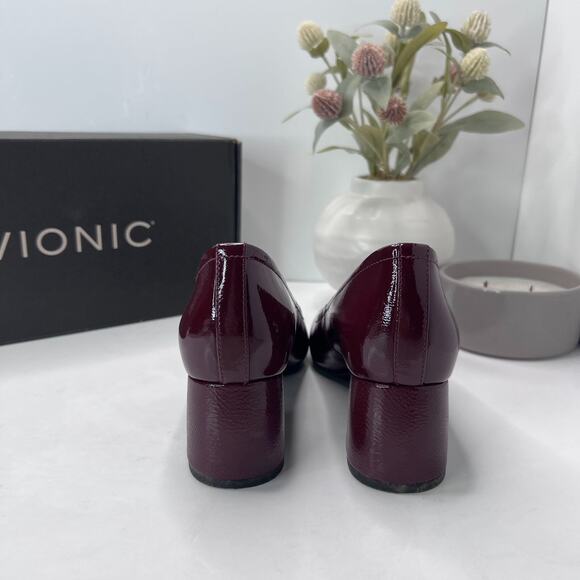 Vionic Carmel Crinkle Patent Leather Slip On Chunky Heel Crimson Women's 8 M NWB - Picture 4 of 12